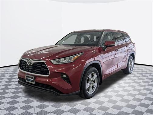 2020 Toyota Highlander LE