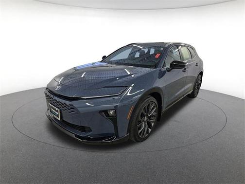 2025 Toyota Crown Signia Limited