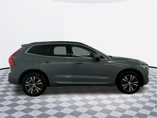 2023 Volvo XC60 B5 Core