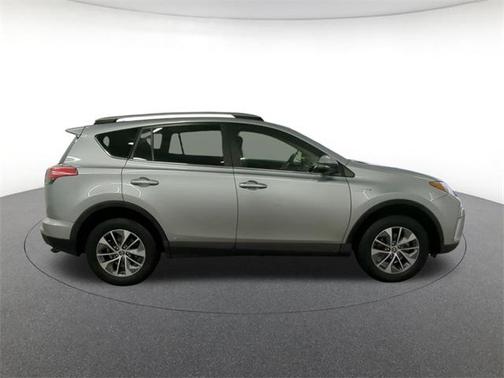 2018 Toyota RAV4 Hybrid LE