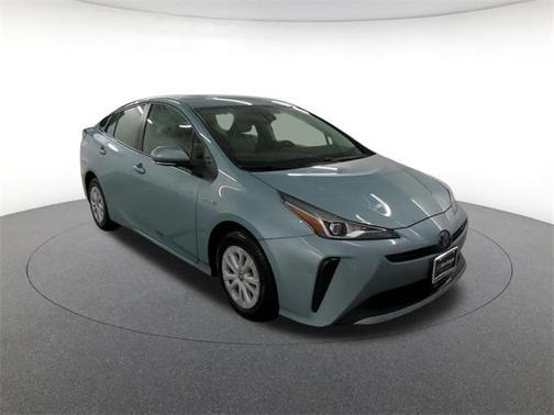 2019 Toyota Prius XLE