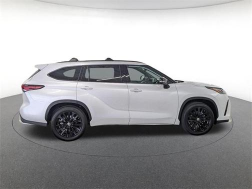 2024 Toyota Highlander XSE