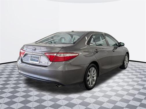 2015 Toyota Camry Hybrid XLE