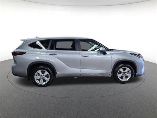 2024 Toyota Highlander Hybrid LE