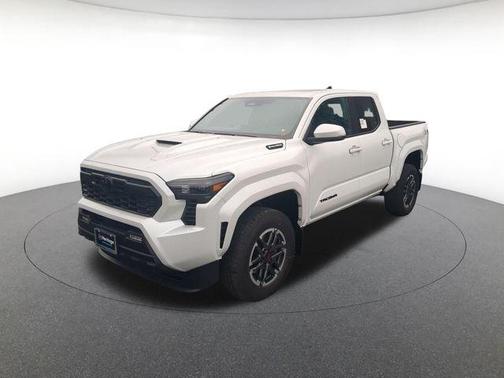 Pear 2026 Toyota Tacoma Hybrid TRD Sport