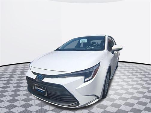 2025 Toyota Corolla Hybrid LE