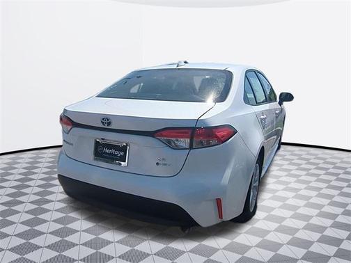 2025 Toyota Corolla Hybrid LE