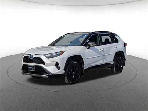 2024 Toyota RAV4 Hybrid SE