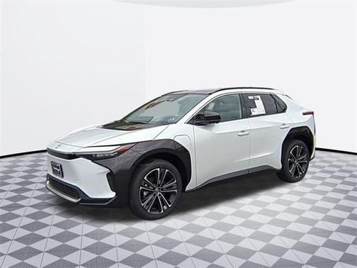 2025 Toyota bZ4X Limited
