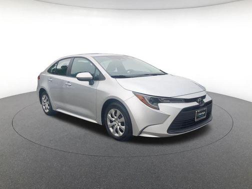 Classic Silver Metallic 2025 Toyota Corolla LE