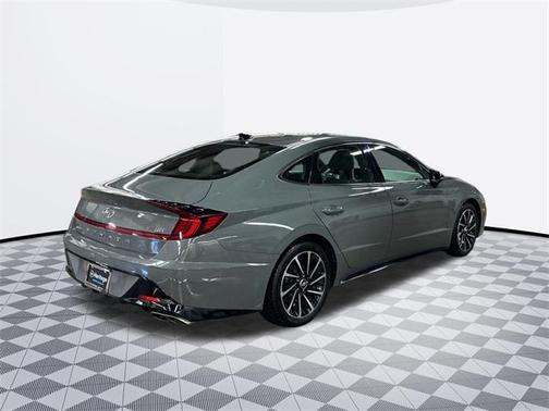 2020 Hyundai SONATA SEL Plus