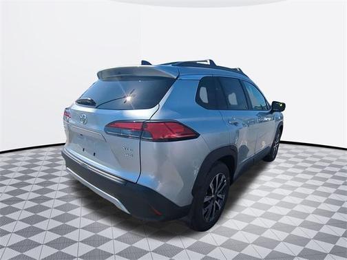 2025 Toyota Corolla Cross XLE
