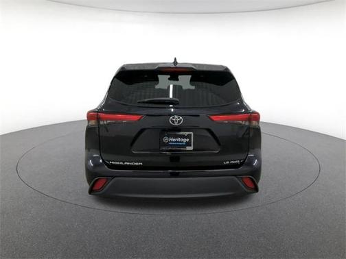 2020 Toyota Highlander LE