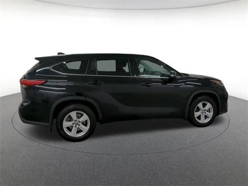 2020 Toyota Highlander LE