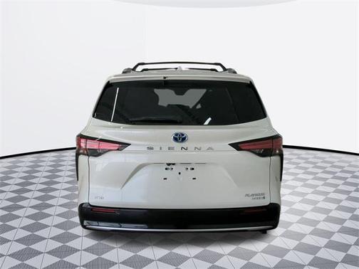 2021 Toyota Sienna Limited 7-Passenger
