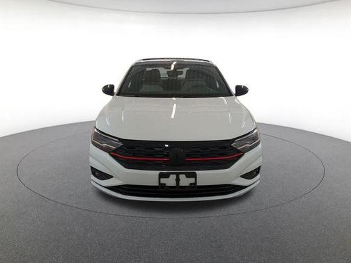 Pure White 2021 Volkswagen Jetta 1.4T R-Line