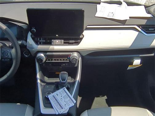 2025 Toyota RAV4 Hybrid XLE Premium