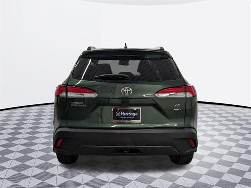 2024 Toyota Corolla Cross LE