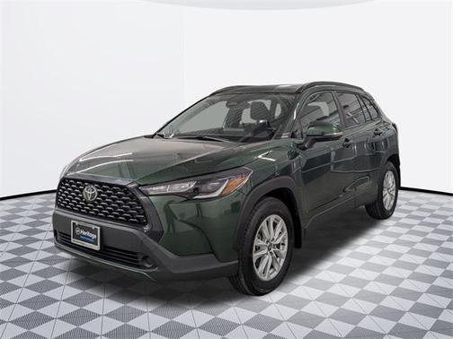 2024 Toyota Corolla Cross LE