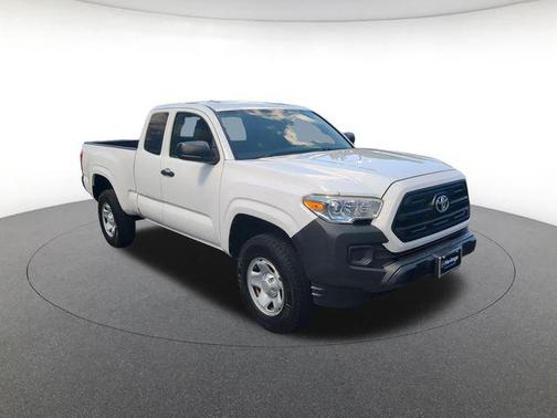 Super White 2016 Toyota Tacoma SR