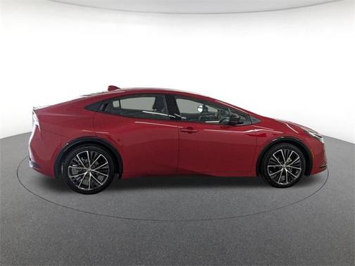 2025 Toyota Prius XLE