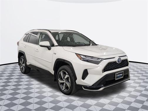 2024 Toyota RAV4 Prime SE