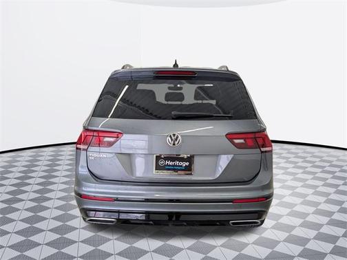 2021 Volkswagen Tiguan 2.0T SE R-Line Black