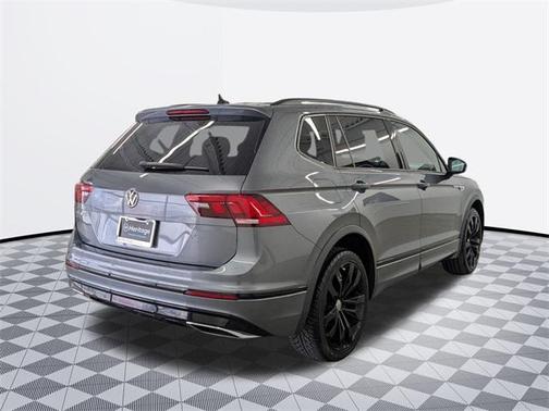 2021 Volkswagen Tiguan 2.0T SE R-Line Black
