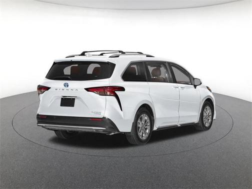 2025 Toyota Sienna Platinum 7 Passenger