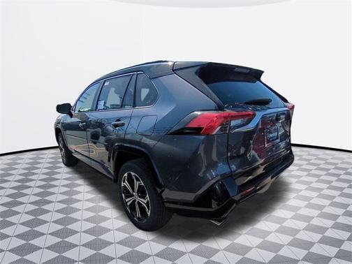 2025 Toyota RAV4 Hybrid SE