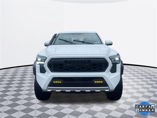 2025 Toyota Tacoma Hybrid Trailhunter
