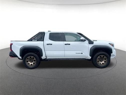 2025 Toyota Tacoma Hybrid Trailhunter
