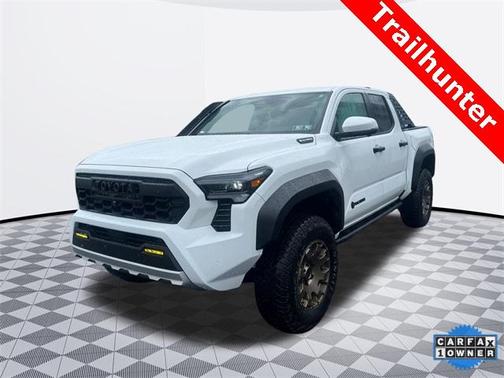 2025 Toyota Tacoma Hybrid Trailhunter