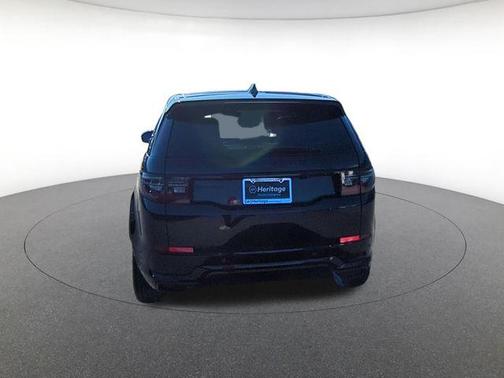 2025 Land Rover Discovery Sport Dynamic SE