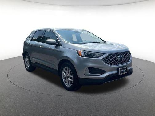 Iconic Silver Metallic 2024 Ford Edge SEL