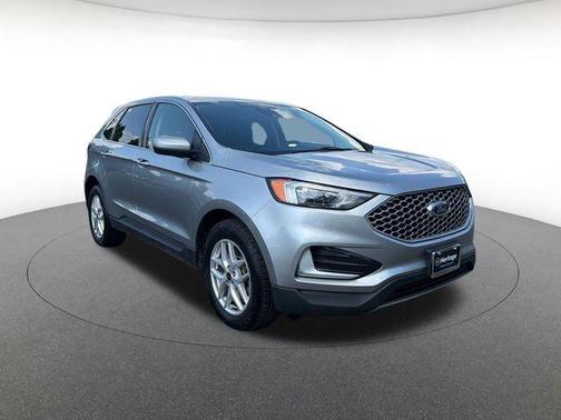 Iconic Silver Metallic 2024 Ford Edge SEL