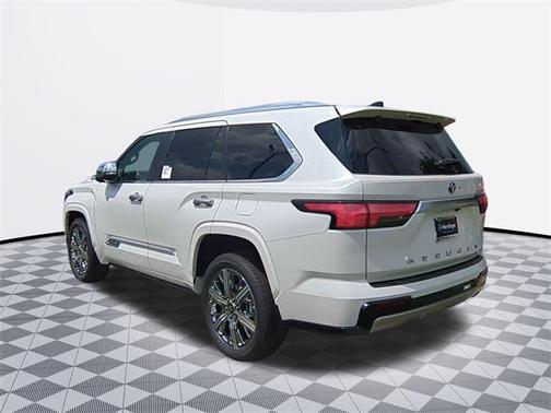 2025 Toyota Sequoia Base
