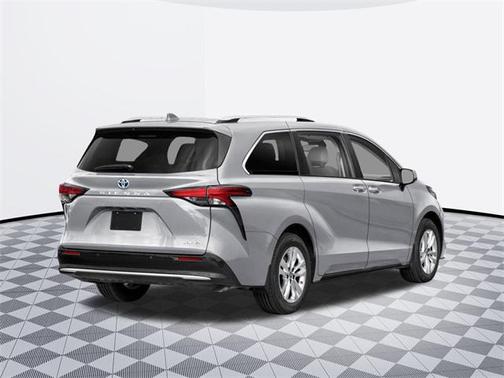 2025 Toyota Sienna Limited 7-Passenger