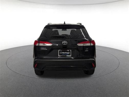 2024 Toyota Corolla Cross LE