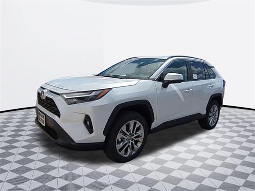 2025 Toyota RAV4 Hybrid XLE Premium