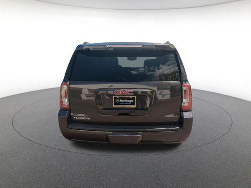Iridium Metallic 2016 GMC Yukon SLT