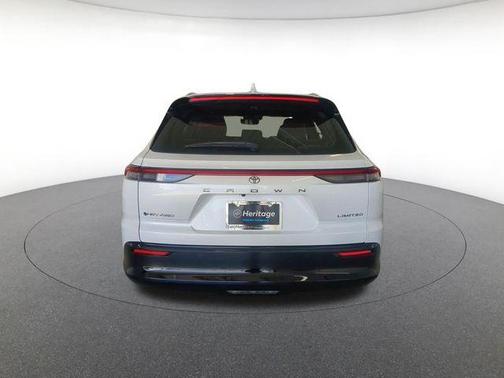 2025 Toyota Crown Signia Limited