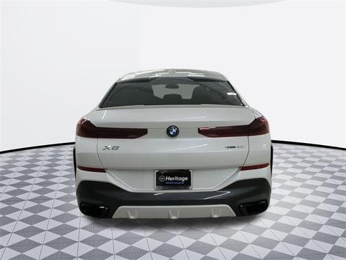 2022 BMW X6 xDrive40i