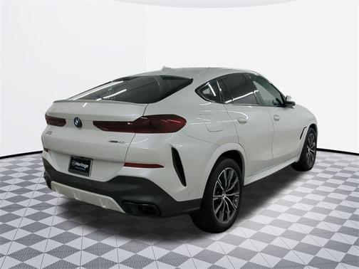 2022 BMW X6 xDrive40i