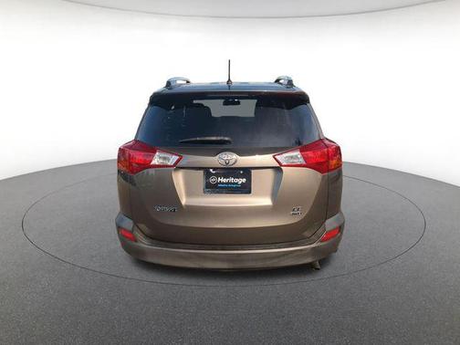 Pyrite Mica 2015 Toyota RAV4 LE