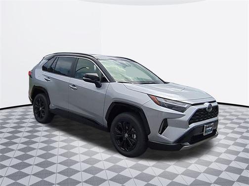 2025 Toyota RAV4 Hybrid SE