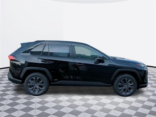2025 Toyota RAV4 Hybrid XLE Premium