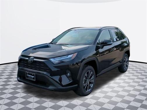 2025 Toyota RAV4 Hybrid XLE Premium