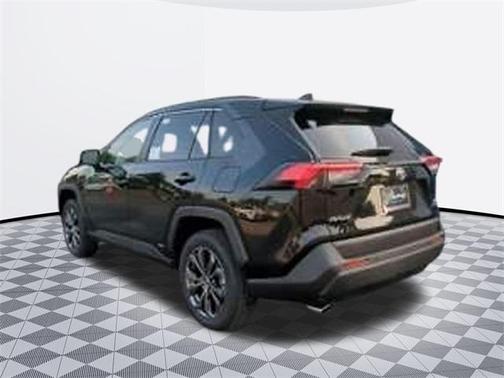 2025 Toyota RAV4 Hybrid XLE Premium