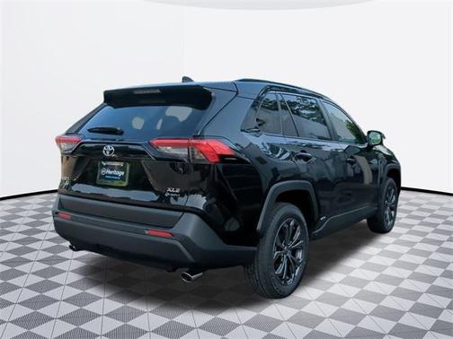 2025 Toyota RAV4 Hybrid XLE Premium
